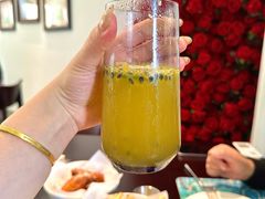 缤纷百香果苏打-22ºN BISTRO西餐&酒馆