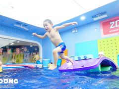 -龙格亲子游泳俱乐部(泊富中心)