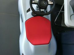 -天津波士信达奔驰4S店(卫津南路店)