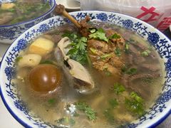 -叶新小吃店(来凤小区总店)