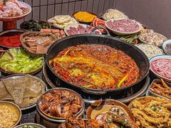 -四小区火锅·巷子里的重庆火锅(花照壁店)