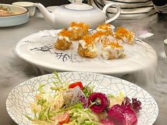 肉松蜜汁虾球-涵誉·私房菜(银都·锦创广场店)