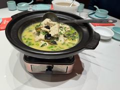 -松沪名灶·豆浆鱼头·新上海菜(江川路交大店)
