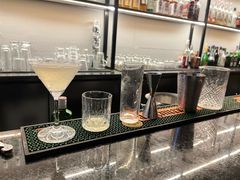 -Tipsy Bar•屋顶露台酒吧&水烟吧