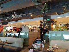 大堂-大头虾越式风味餐厅(光明广场店)