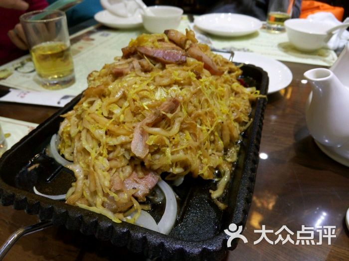 铁板烟肉酸菜