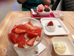 草莓提拉米苏芝士雪-满记甜品(荟聚购物中心店)