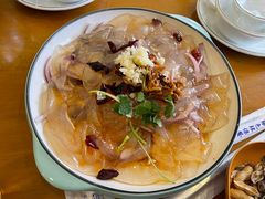 -鹤乡东北菜(崮山路店)