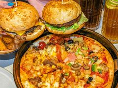 -必胜客(东大桥店)