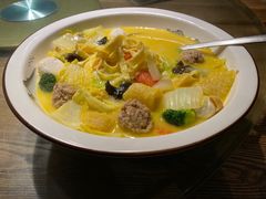 -70后饭吧(府河街店)