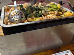 -后街佬·炭火鲜鱼杂(南城店)