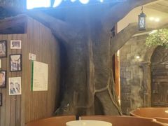-暴风岛沉浸式体验馆(百联世纪店)