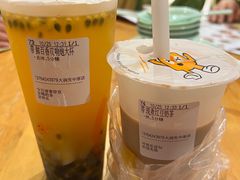 先百香双响炮-CoCo都可(大润发中原店)