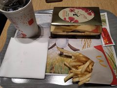 -麦当劳(湖滨路店)