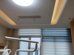 -上海仁爱医院口腔科 · 种植