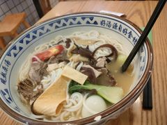 -蒙自源米线大王(信利城市广场店)