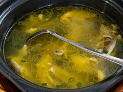 -品鲜村农家菜·阳澄湖大闸蟹(总店)