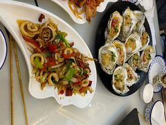 -覃记海鲜美食餐厅