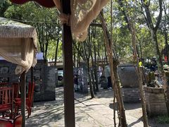 -土砂锅生态山庄·非遗砂锅雅鱼