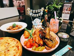 -百好乐宠物友好餐厅(朝外大街店)