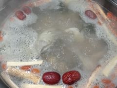 -濠轩阁特色生蚝火锅(水湾路店)