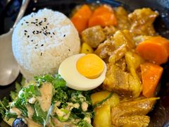 招牌咖喱牛腩饭-浦鸿会尚莊亲子餐厅(碧云店)
