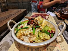 -破瓦寒窑·地摊烤羊排