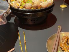 -何师烧烤Pro ·江湖川菜·小龙虾·精酿啤酒(太古里旗舰店)