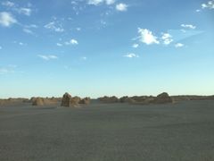魔鬼城-敦煌雅丹国家地质公园