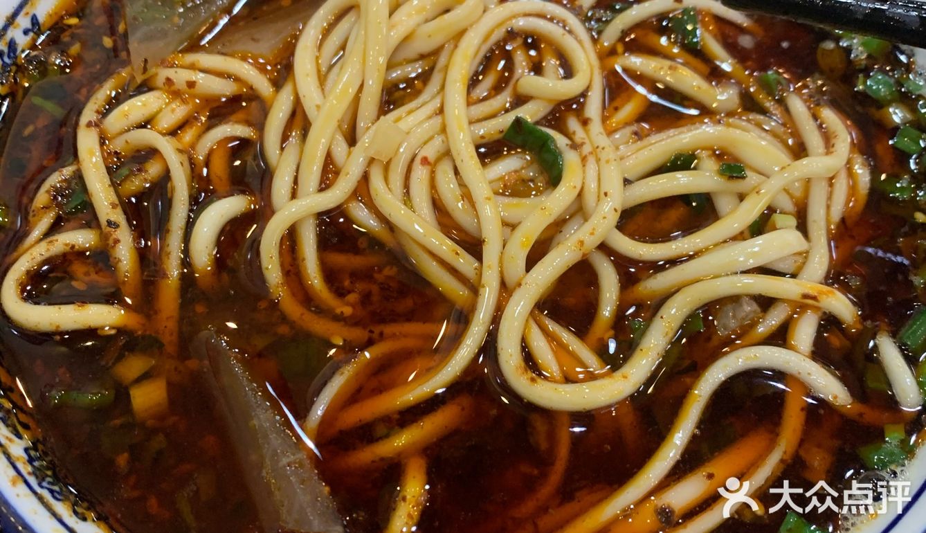 一碗兰在海口算是比较正宗的兰州牛肉面了 只是不知道为