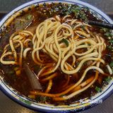 一碗兰在海口算是比较正宗的兰州牛肉面了 只是不知道为