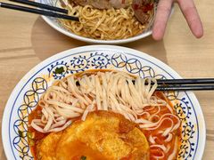 -李与白包子铺(桐梓林店)
