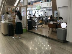 -奈雪的茶(市百一店)