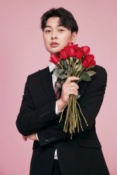 -索菲亚婚纱摄影