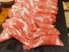 -老牌坊云南鱼豆花火锅(爱建店)