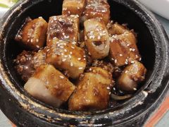 -侬佳蒸菜馆(听潮店)
