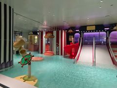 -涨巢·潮玩水疗局