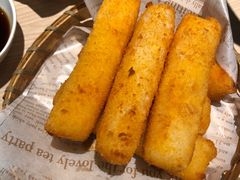 -精悦蓉(松江万达广场店)