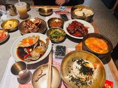 -草家酱蟹炭火烤肉店(珲春南路一店)