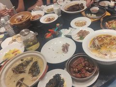 -洛东土菜馆(建国北路店)