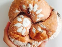 -焙丽拾光(麦凯乐直营店)