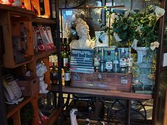 -临界音乐酒馆·小龙虾·江湖菜(华熙LIVE·鱼洞店)