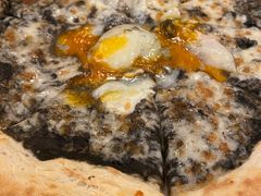 黑松露披萨-IL TEATRO 精品意大利餐厅