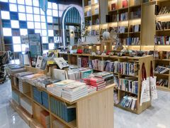 -新华书店(印象城店)