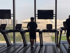 -奇迹健身金茂汇店