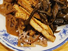 酥锅-草包包子铺(宽厚里店)