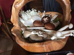 -捞王锅物料理(上海世茂广场店)