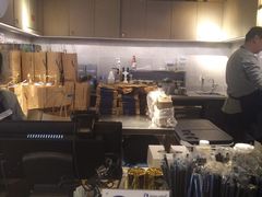 -瑞幸咖啡(东直门枢纽店)