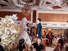 -东豪园林海鲜酒家(南港路辅路店)