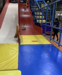 -蹦贝运动中心·蹦床·攀岩·闯关(龙岗店)